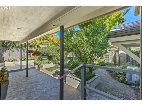 3415 NE Tillamook Street Portland OR 97212