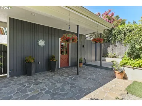 3415 NE Tillamook Street Portland OR 97212