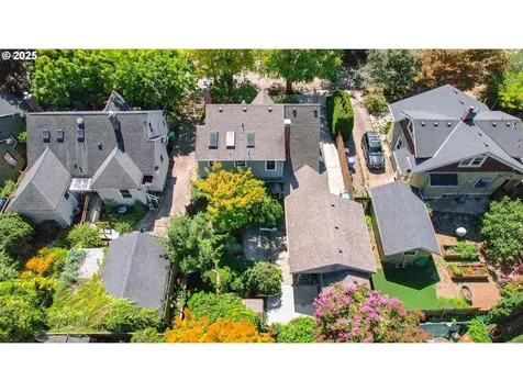 3415 NE Tillamook Street Portland OR 97212