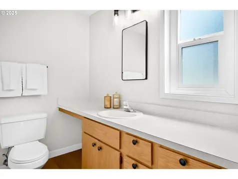 2008 N Carol Avenue Newberg OR 97132
