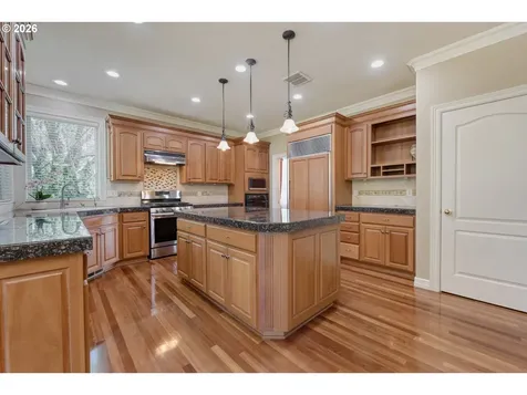 11075 SW Cabot Street Beaverton OR 97005