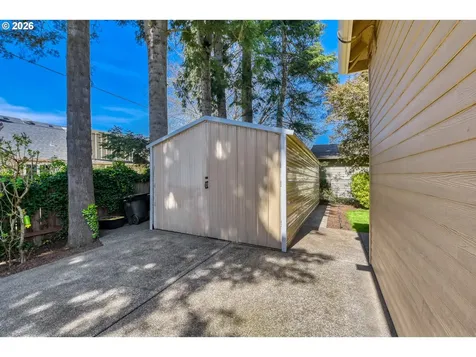 11075 SW Cabot Street Beaverton OR 97005