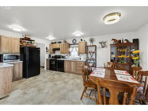 21290 S Beavercreek Road Oregon City OR 97045
