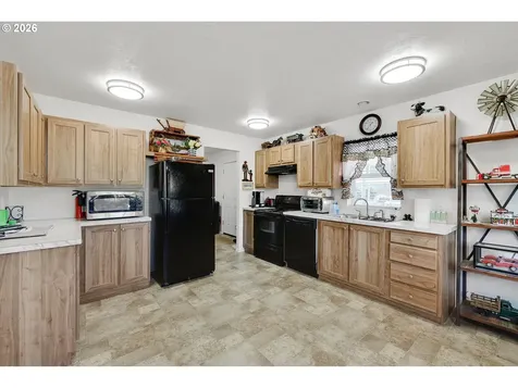 21290 S Beavercreek Road Oregon City OR 97045