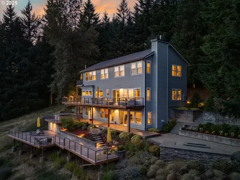 27200 NE Mountain Top Road Newberg OR 97132