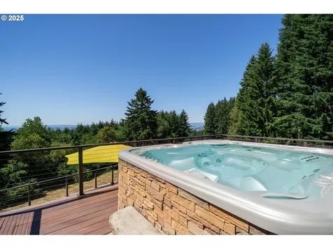 27200 NE Mountain Top Road Newberg OR 97132