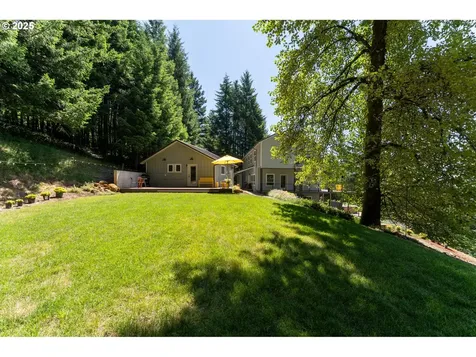 27200 NE Mountain Top Road Newberg OR 97132