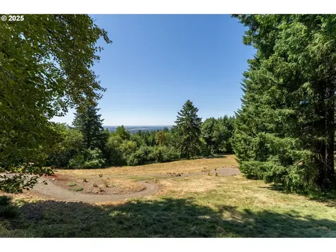 27200 NE Mountain Top Road Newberg OR 97132