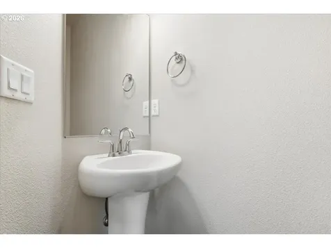 15515 NE 108th Way Vancouver WA 98682