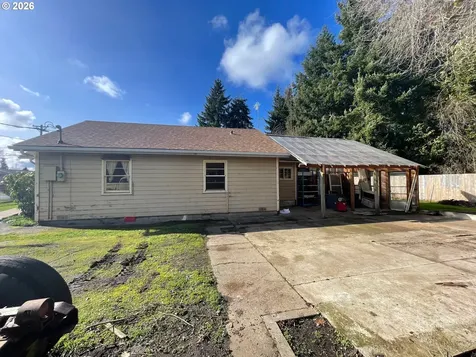 4041 Bell Avenue Eugene OR 97402