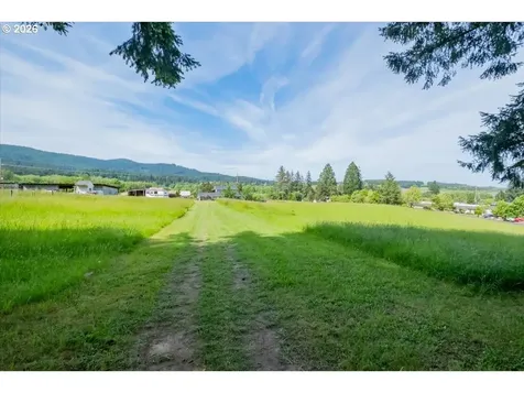 208 NW Lewisburg Avenue Corvallis OR 97330