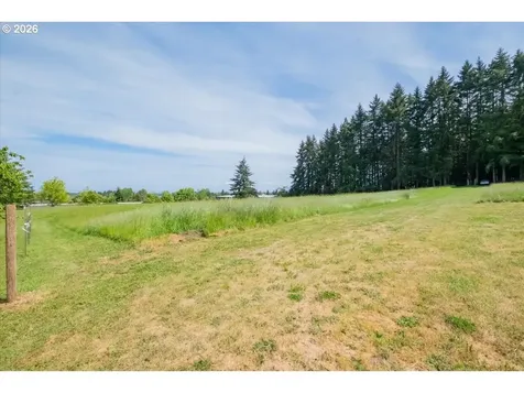 208 NW Lewisburg Avenue Corvallis OR 97330