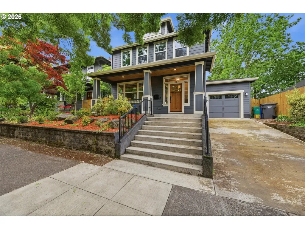 1024 NE Going Street Portland OR 97211