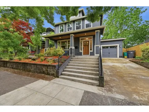 1024 NE Going Street Portland OR 97211