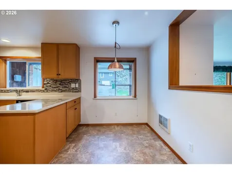 1630 Underwood Avenue Coos Bay OR 97420