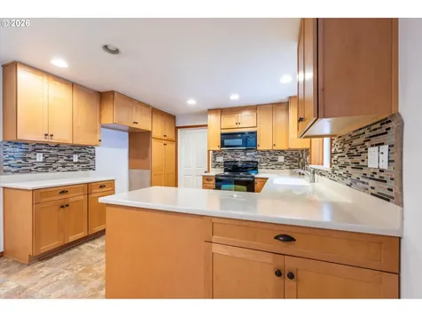 1630 Underwood Avenue Coos Bay OR 97420