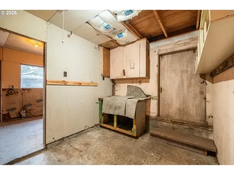 1630 Underwood Avenue Coos Bay OR 97420