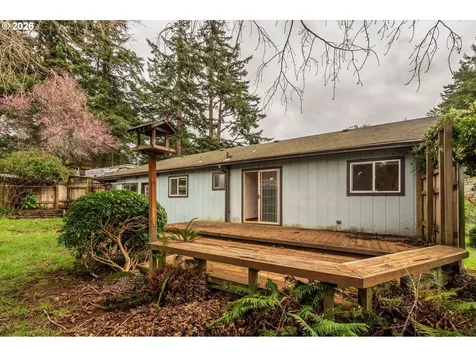 1630 Underwood Avenue Coos Bay OR 97420