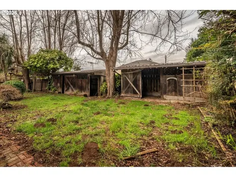 1630 Underwood Avenue Coos Bay OR 97420