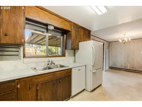 700 SE 98th Avenue Vancouver WA 98664