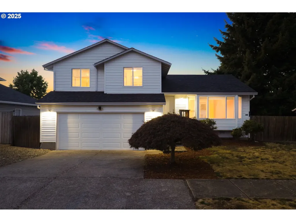 15809 NE Hancock Street Portland OR 97230