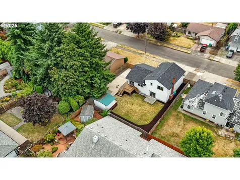 15809 NE Hancock Street Portland OR 97230
