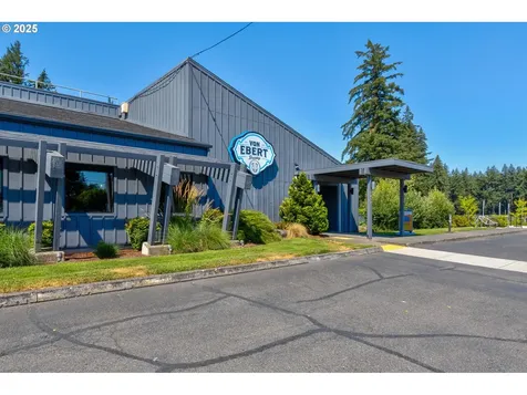 15809 NE Hancock Street Portland OR 97230