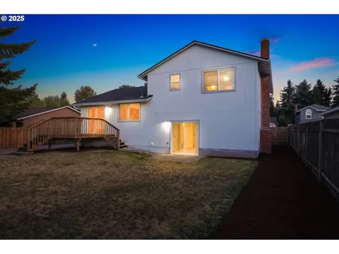 15809 NE Hancock Street Portland OR 97230