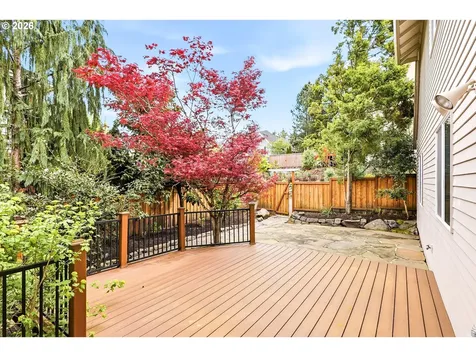 12083 NW Blackhawk Drive Portland OR 97229
