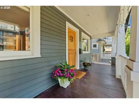 2608 NE 7th Avenue Portland OR 97212