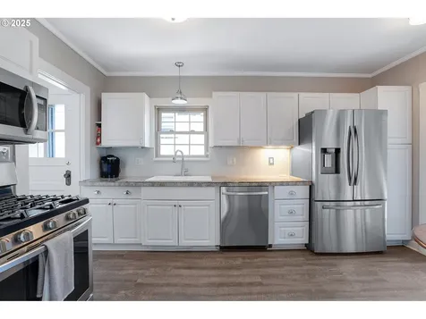 1712 SE 38th Avenue Portland OR 97214