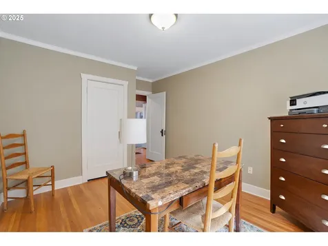 1712 SE 38th Avenue Portland OR 97214