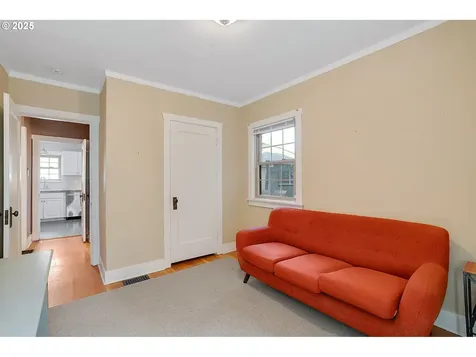 1712 SE 38th Avenue Portland OR 97214