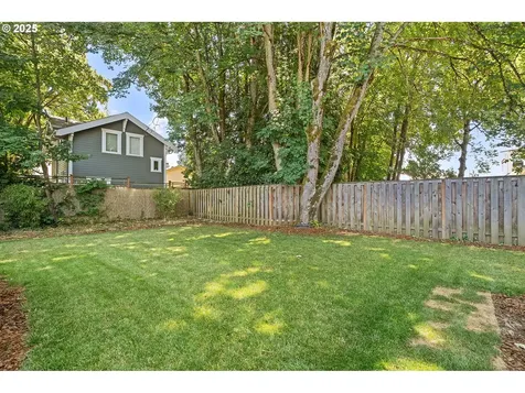 1712 SE 38th Avenue Portland OR 97214