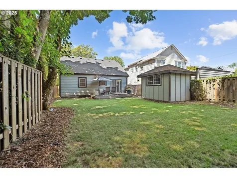 1712 SE 38th Avenue Portland OR 97214