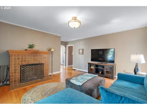1712 SE 38th Avenue Portland OR 97214