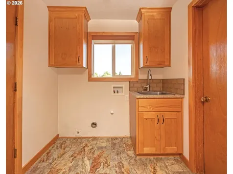 91404 N Coburg Road Eugene OR 97408