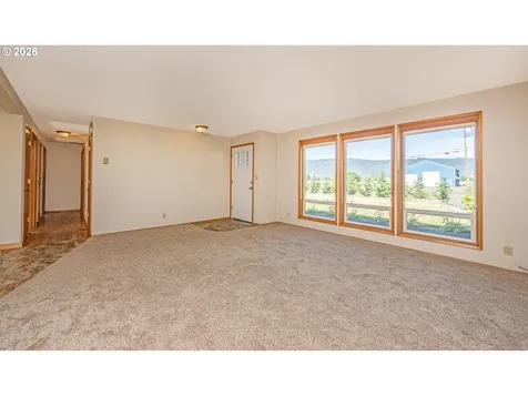 91404 N Coburg Road Eugene OR 97408
