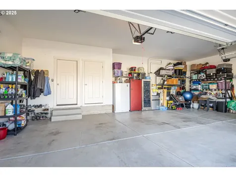 1407 Farmington Drive Junction City OR 97448