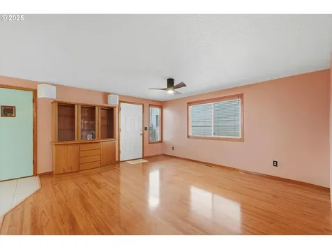 3608 SE 66th Avenue Portland OR 97206