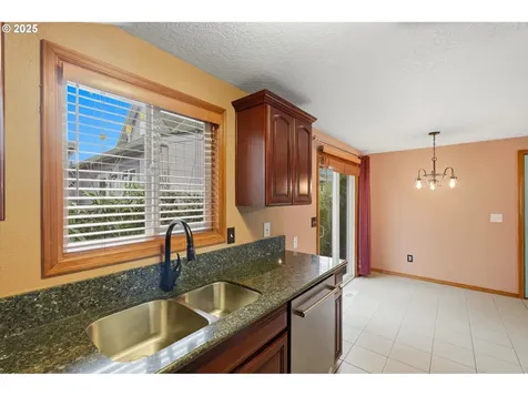 3608 SE 66th Avenue Portland OR 97206