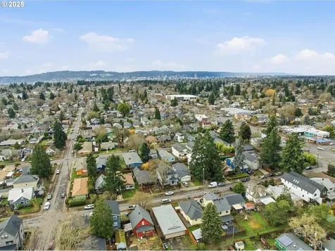 3608 SE 66th Avenue Portland OR 97206