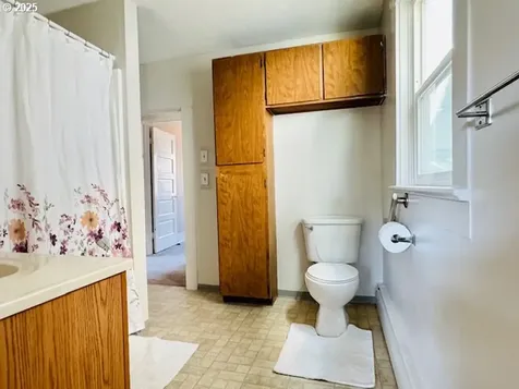 2106 Cedar Street La Grande OR 97850