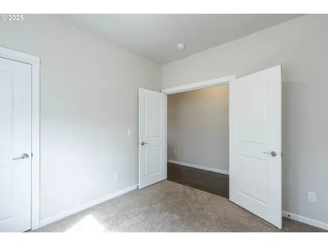 420 SW Mount Adams Street Mcminnville OR 97128