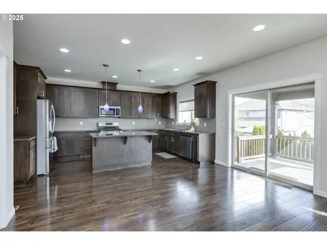 420 SW Mount Adams Street Mcminnville OR 97128