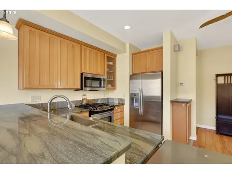 499 1st Street Maupin OR 97037