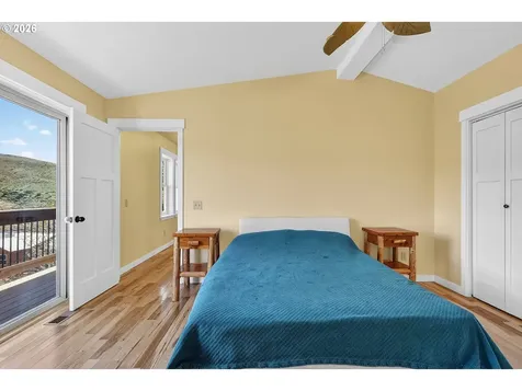 499 1st Street Maupin OR 97037