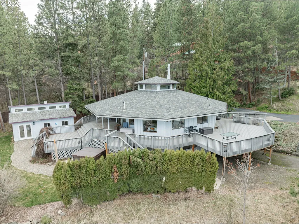 403 Allium Street La Grande OR 97850