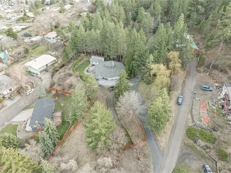 403 Allium Street La Grande OR 97850