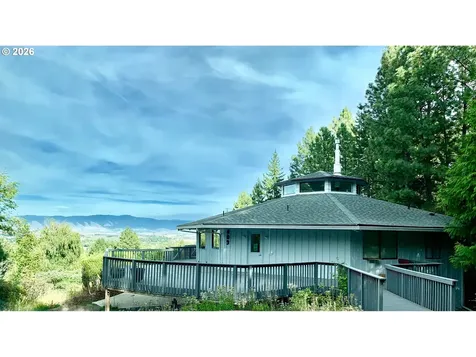 403 Allium Street La Grande OR 97850